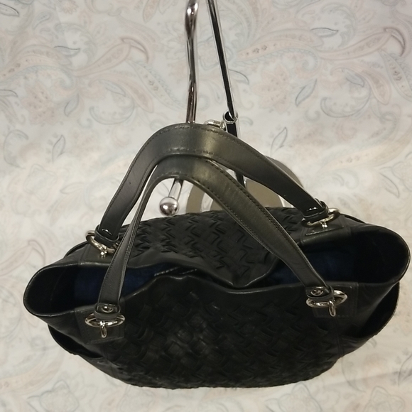 Black Woven Coach Tote & Matching Clutch - Picture 4 of 15